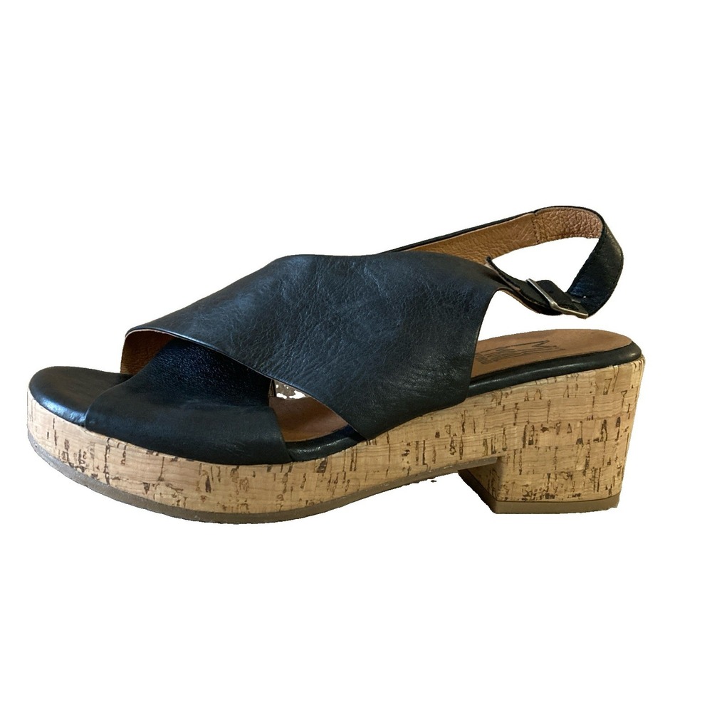 Miz Mooz Comet Shoes Womens Sz 41 9.5 Black Leather Crossover Sandals Cork Heel